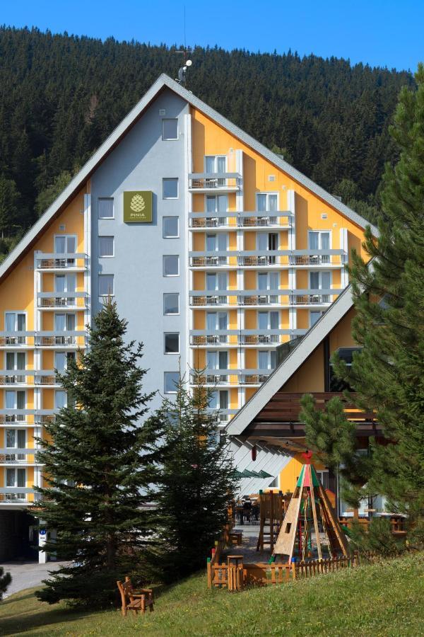 Clarion Hotel Špindlerův Mlýn Exteriör bild